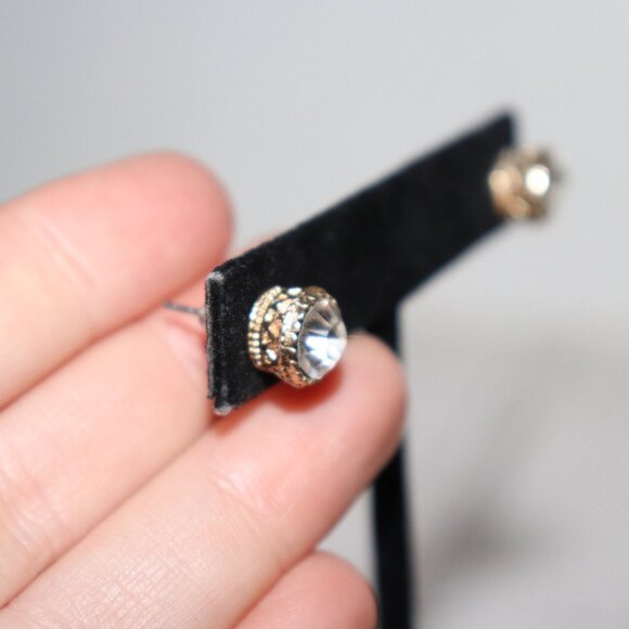 ✨ Beautiful Gold & Rhinestone Post Earrings – 3/8" Classic Sparkle · Petite Glam - Picture 2 of 5